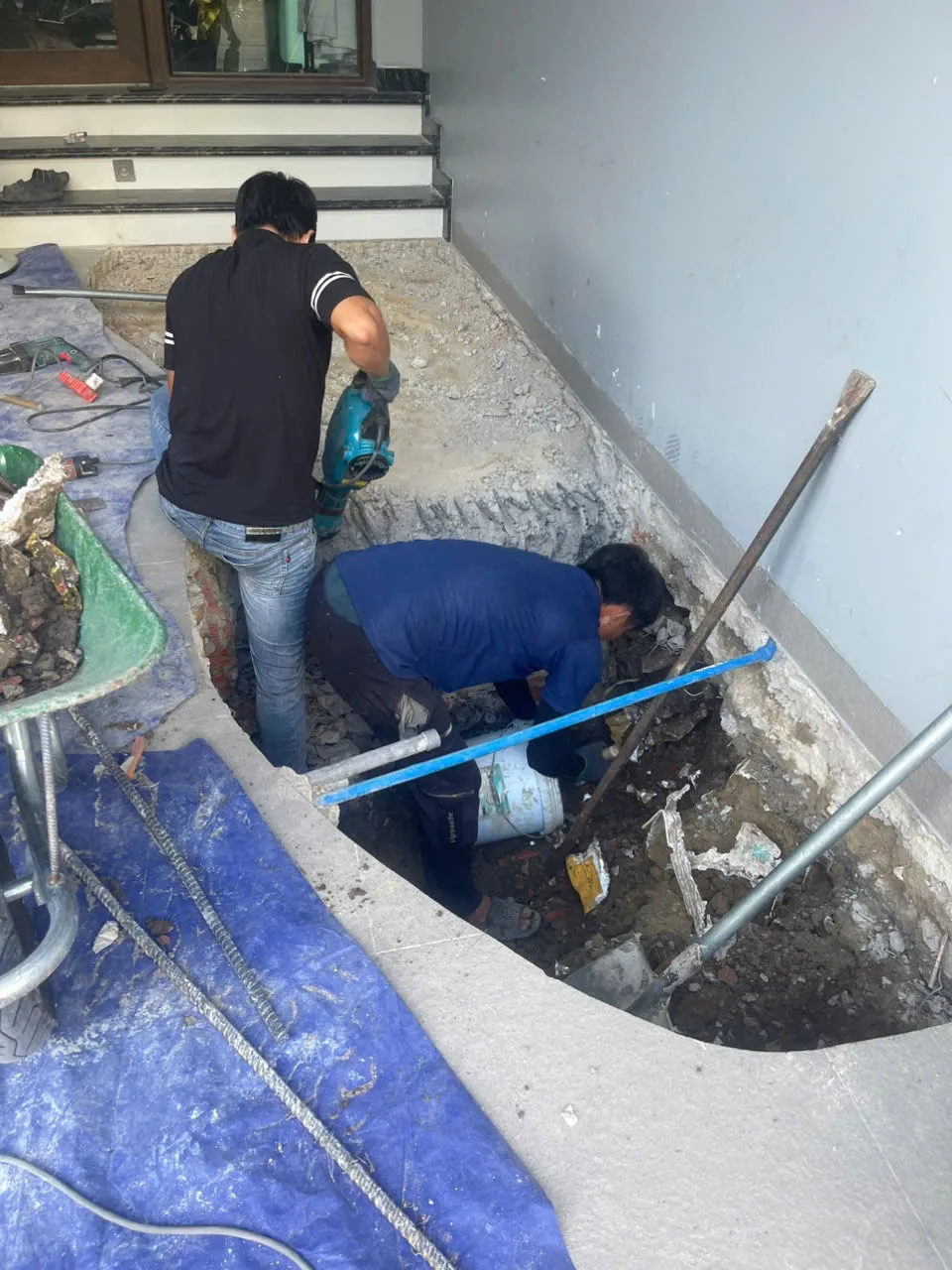 Hình ảnh thi công hồ cá Koi tại Bình Chánh tháng 7/2026